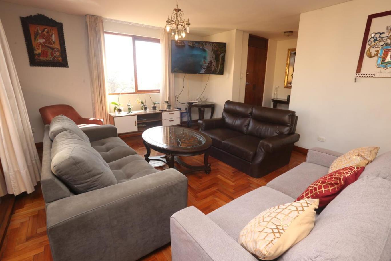 Located Just 4 Blocks From The Main Square * Arequipa